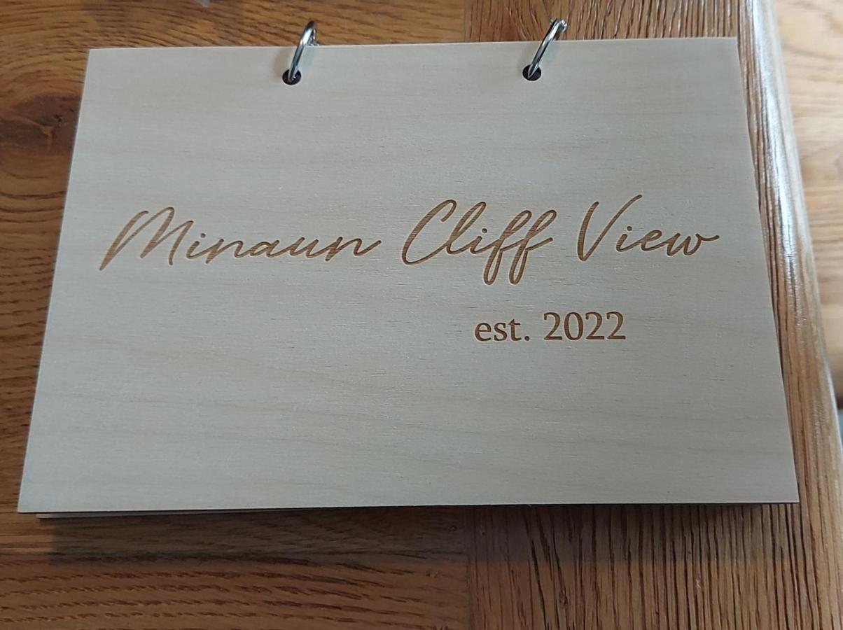 شقة Minaun Cliff View كيل المظهر الخارجي الصورة